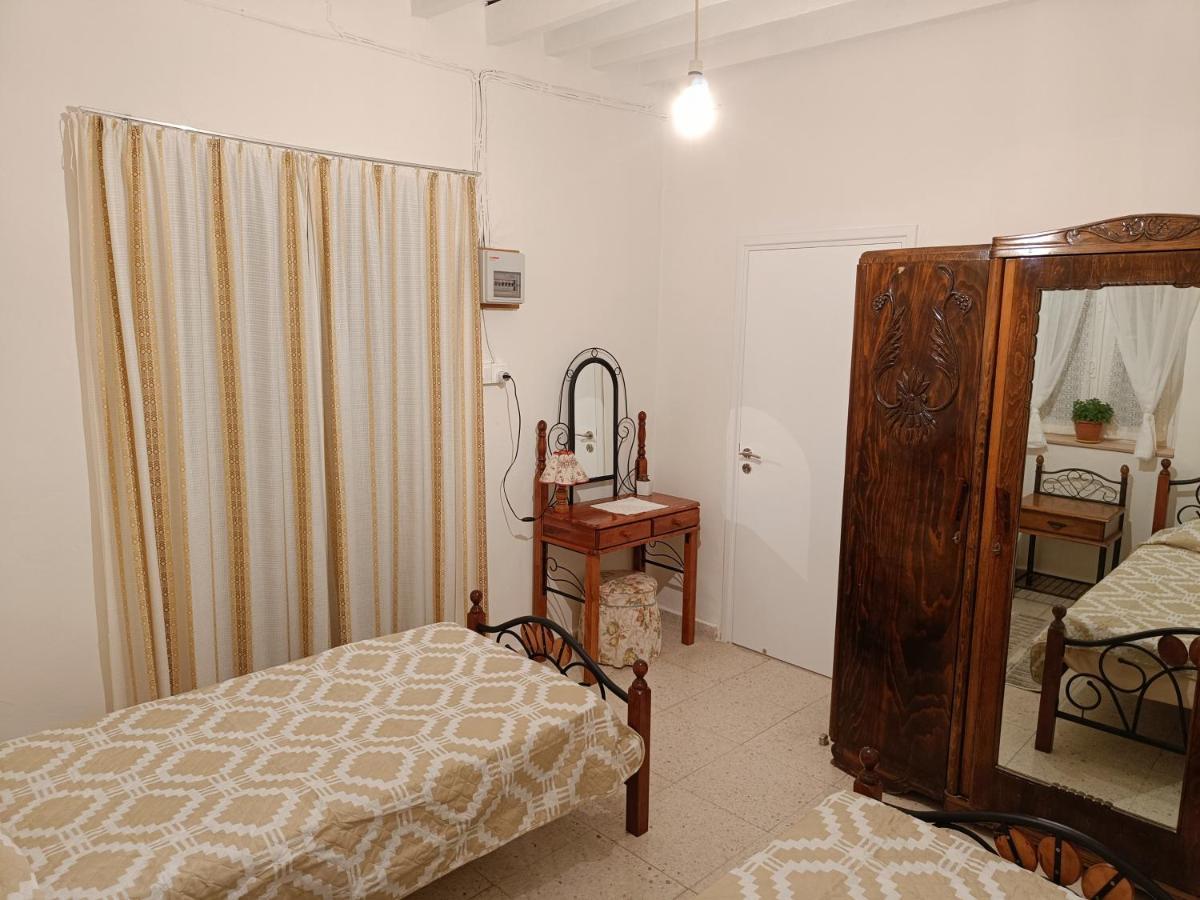 The Grapevine Guest House Paphos Exterior foto